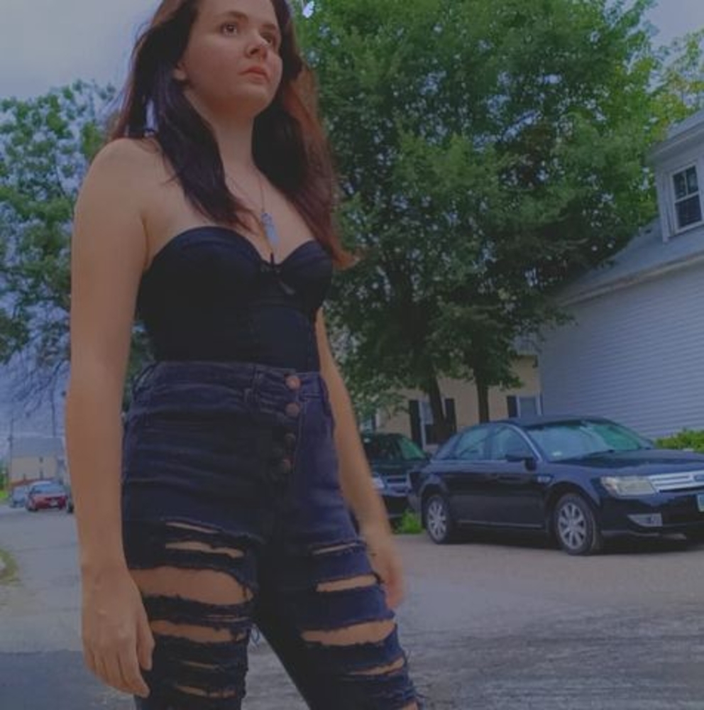 Meet your Posher, Savannah